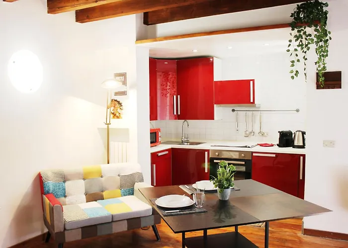Hbhall Navigli 2 * Milaan