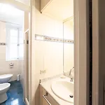 Hbhall Navigli 2 Milan